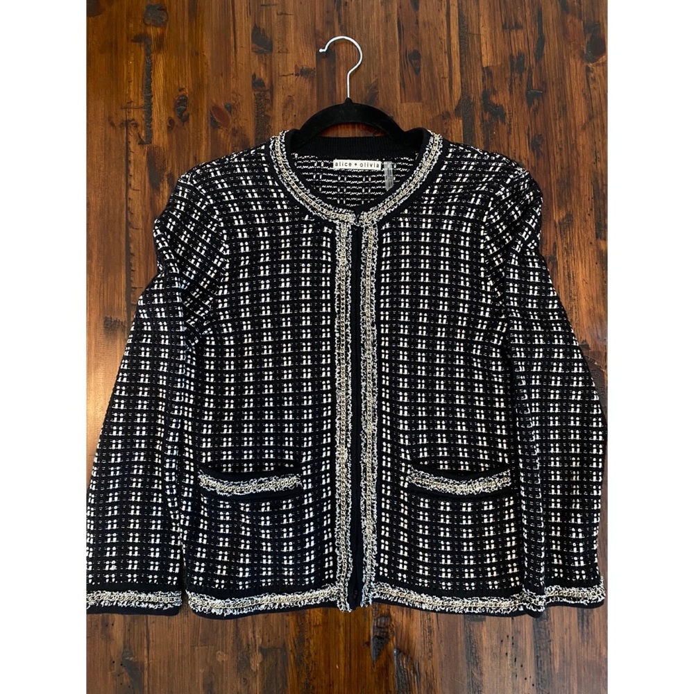 Alice+Olivia B&W Sweat With Silver Chain Accents - image 1